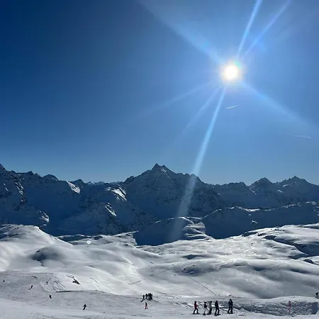 Bormio Alpine アパート